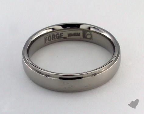 2. Titanium Comfort Fit Stepped Edge Ring