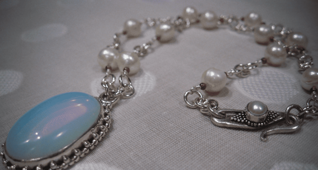 opalite pendant