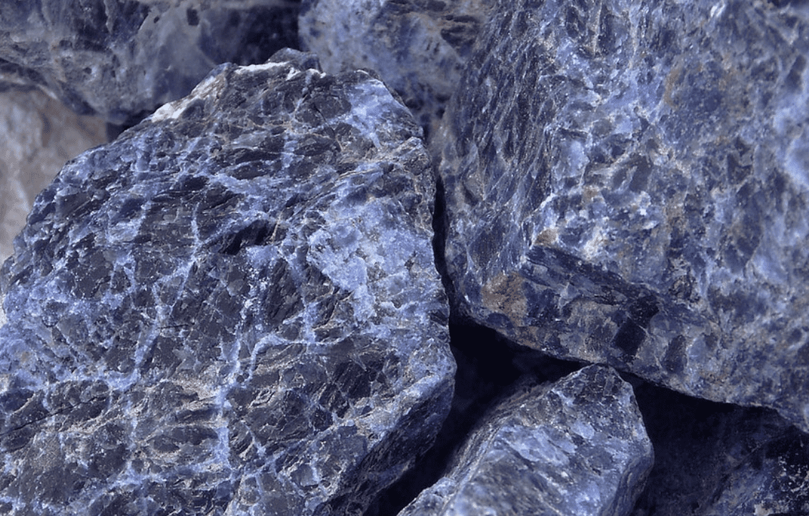 sodalite rough