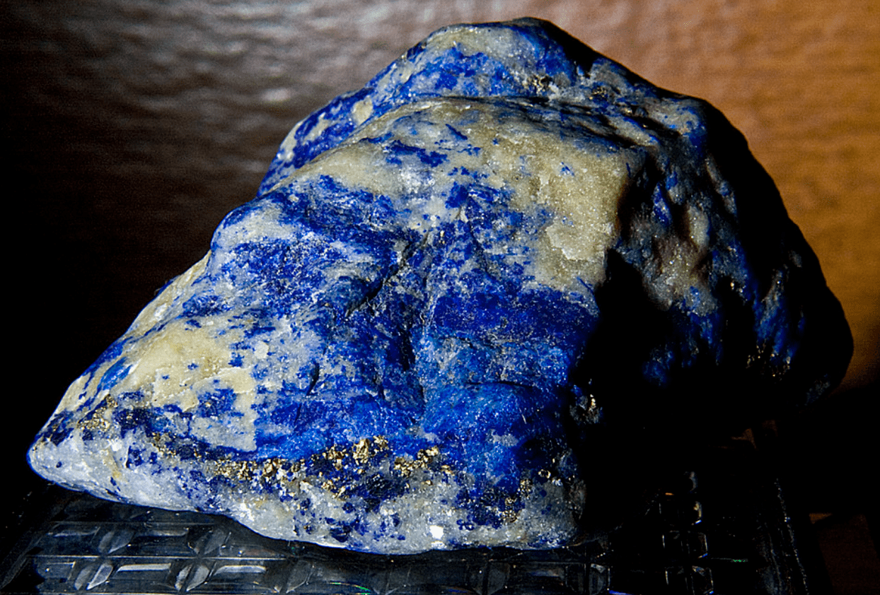 rough lapis lazuli