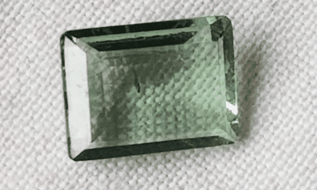 faceted fake moldavite