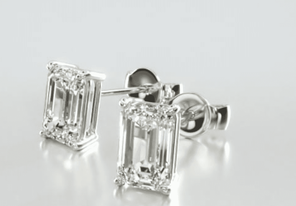 emerald diamond stud earrings