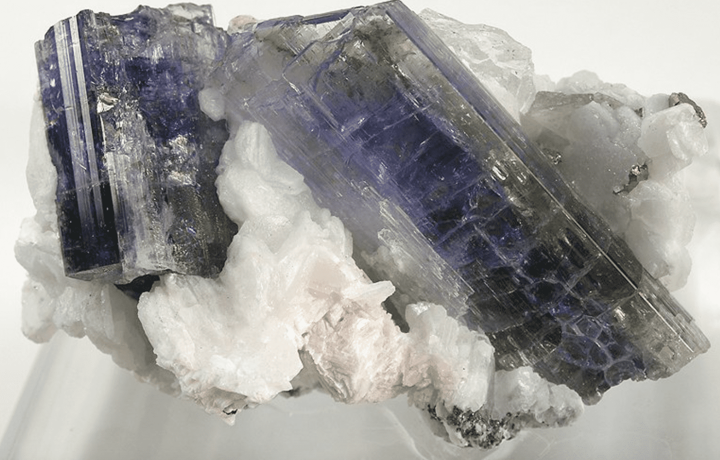 tanzanite crystals