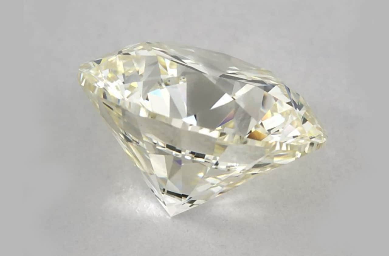 L Color Diamond